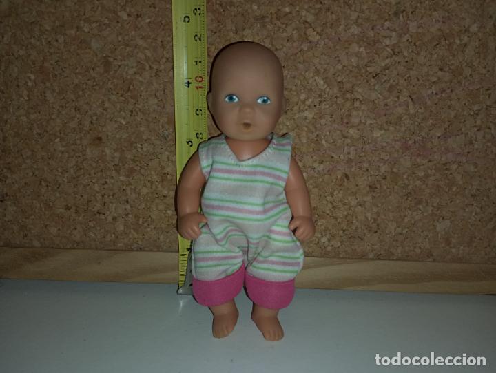 Mu&ntilde;ecas modernas: Peque&ntilde;a mu&ntilde;eca bebe Simba - Foto 1