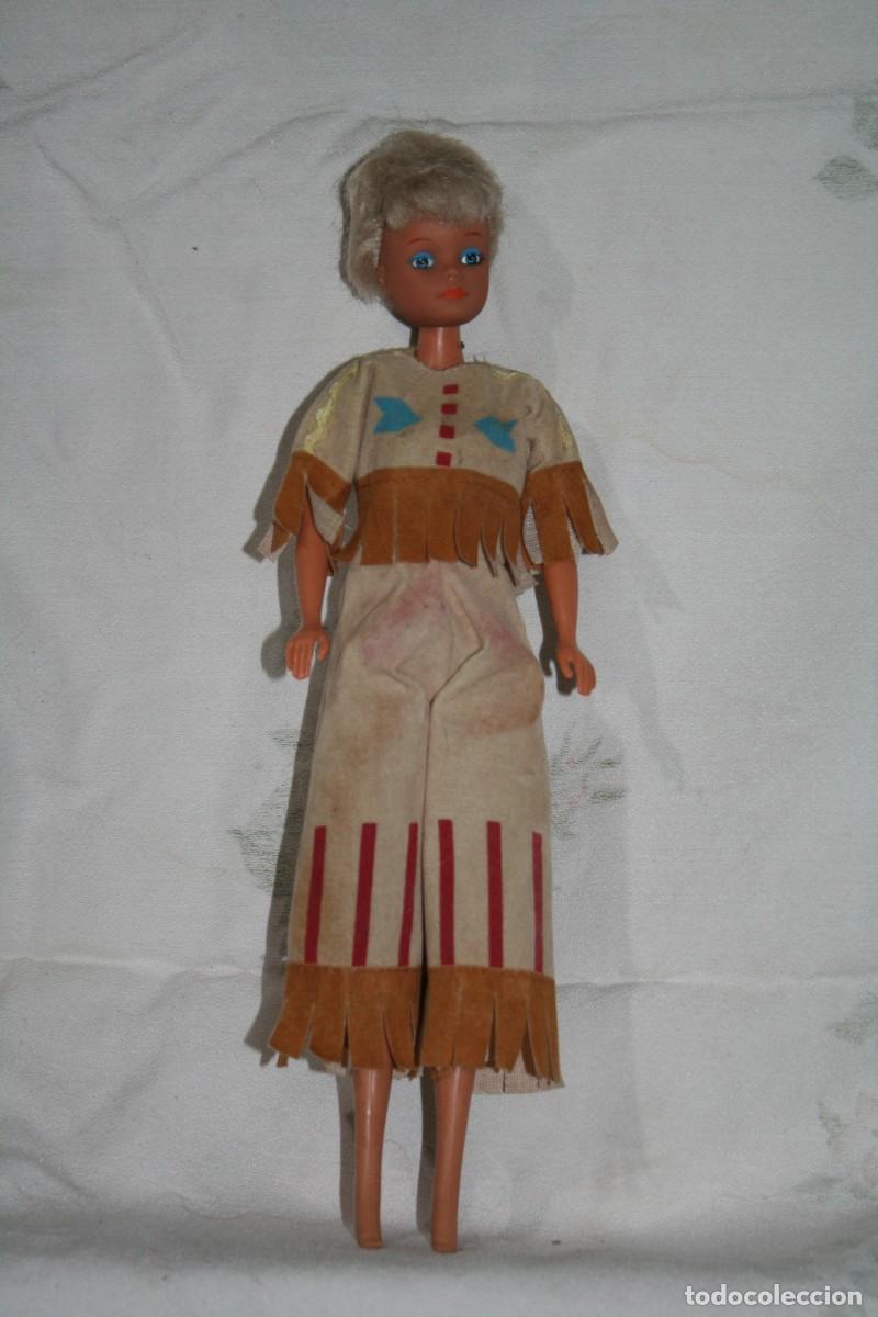 Mu&ntilde;ecas modernas: mu&ntilde;eca india simba indio - Foto 1