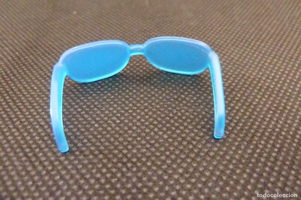 Mu&ntilde;ecas modernas: Gafas azules. Monster High - Foto 3