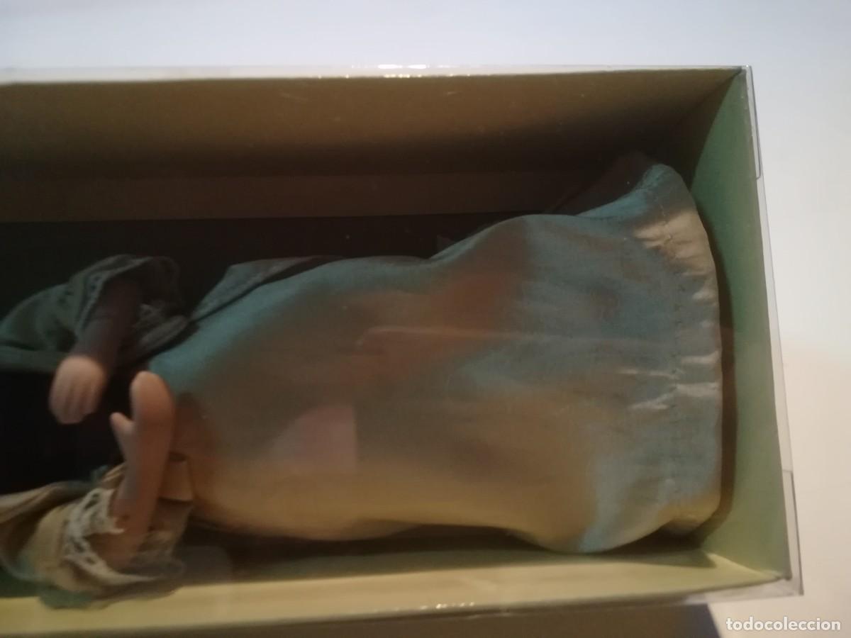 Mu&ntilde;ecas modernas: MU&Ntilde;ECA / MEDIDA CAJA 23 CM - Foto 4