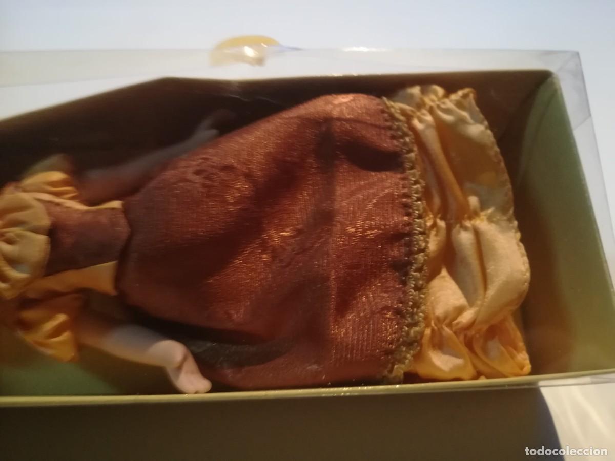 Mu&ntilde;ecas modernas: MU&Ntilde;ECA / MEDIDA CAJA 23 CM - Foto 4