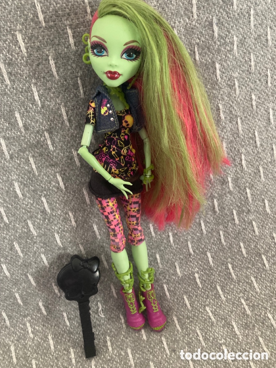 Mu&ntilde;ecas modernas: Mu&ntilde;eca Monster High - Foto 1
