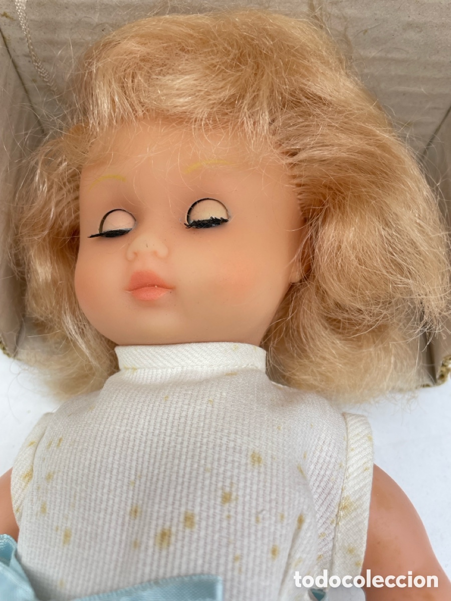 Mu&ntilde;ecas modernas: Mu&ntilde;eca marca desconocida - Foto 7