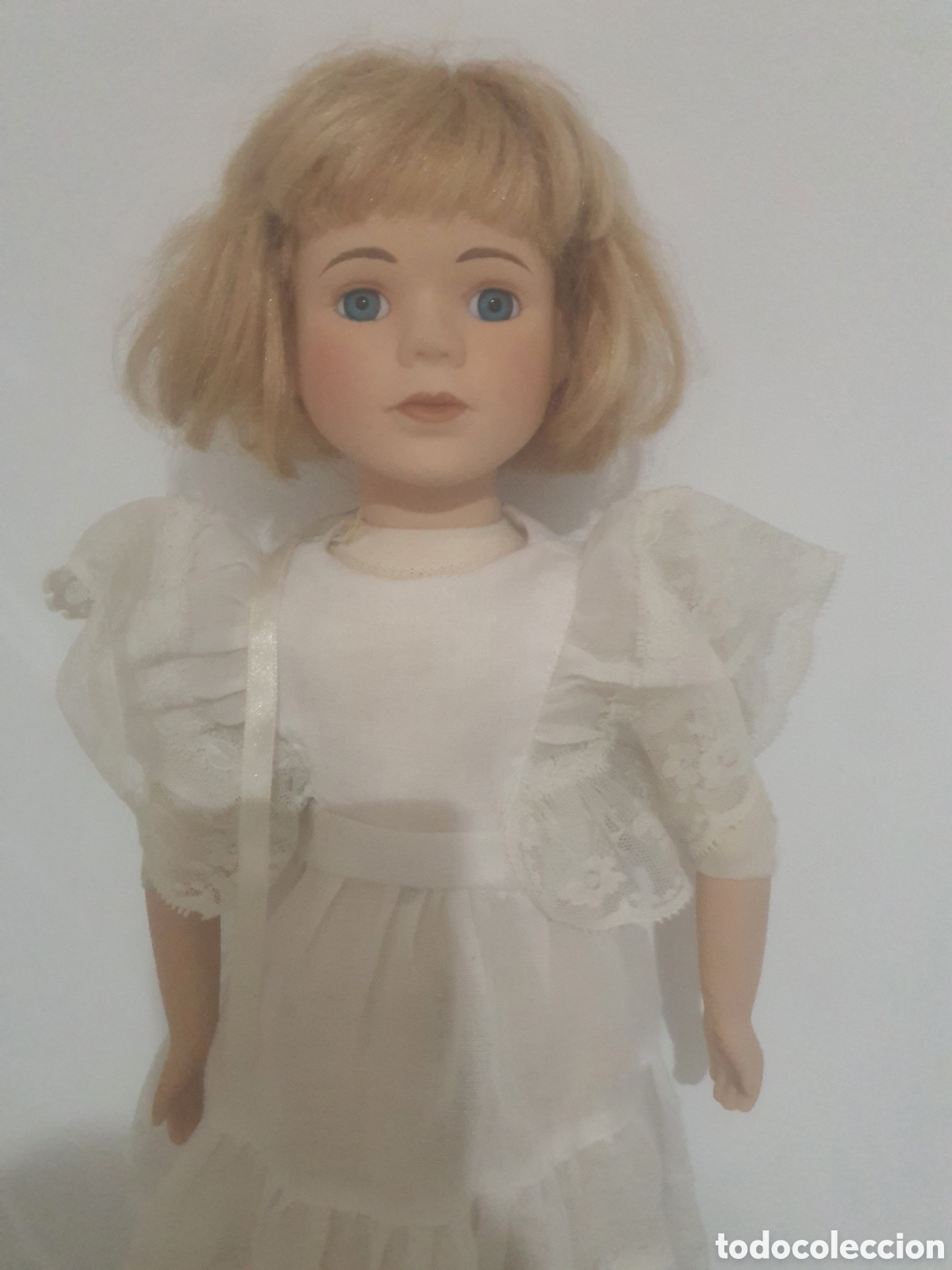 Mu&ntilde;ecas modernas: Mu&ntilde;eca porcelana promenade - Foto 2