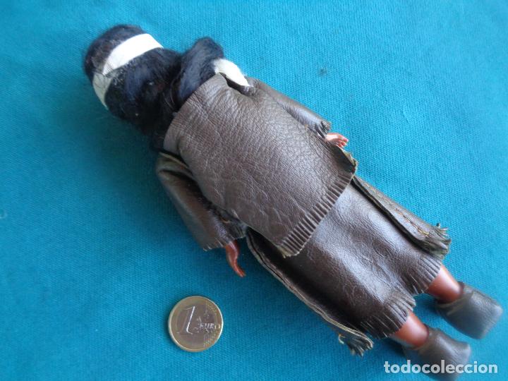 Mu&ntilde;ecas modernas: MU&Ntilde;ECA INDIA EN CELULOIDE - Foto 2
