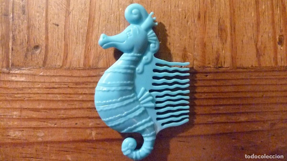 Mu&ntilde;ecas modernas: Peine caballito de mar. Simba - Foto 1