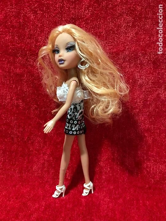 Mu&ntilde;ecas modernas: MU&Ntilde;ECA BRATZ - MOXIE - Foto 2