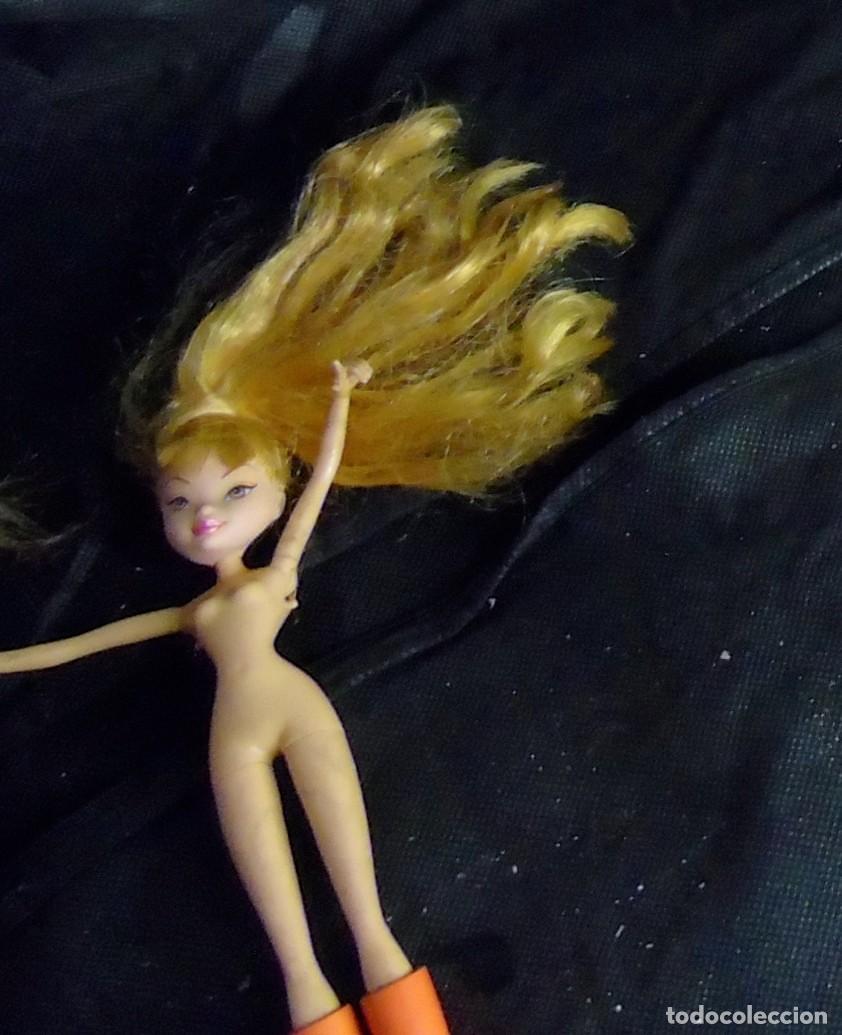 Mu&ntilde;ecas modernas: MU&Ntilde;ECA WINX CLUB 2004 RAINBOW - Foto 2