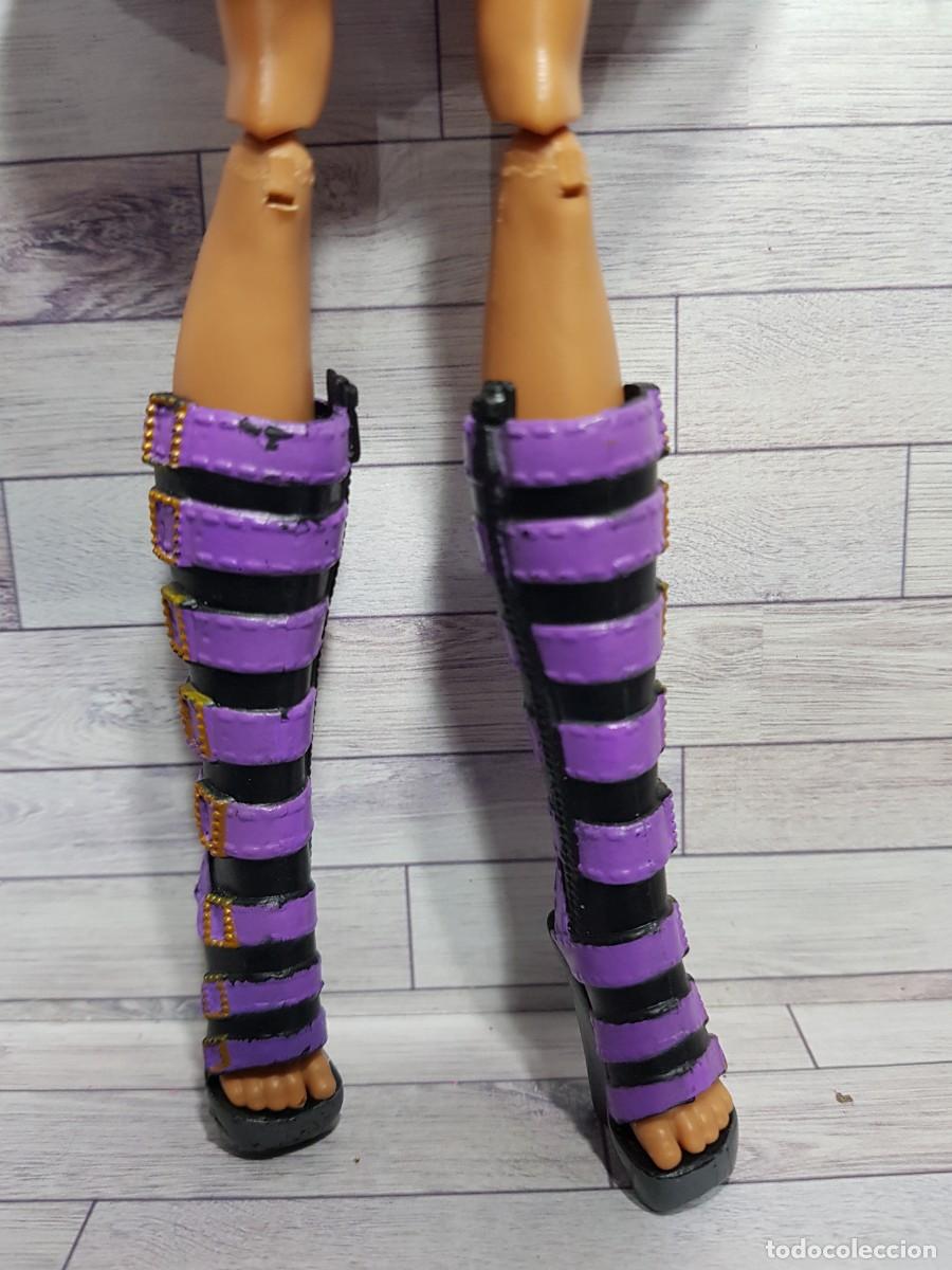 Mu&ntilde;ecas modernas: Mu&ntilde;eca monster Hight claudeen Loba - Foto 5