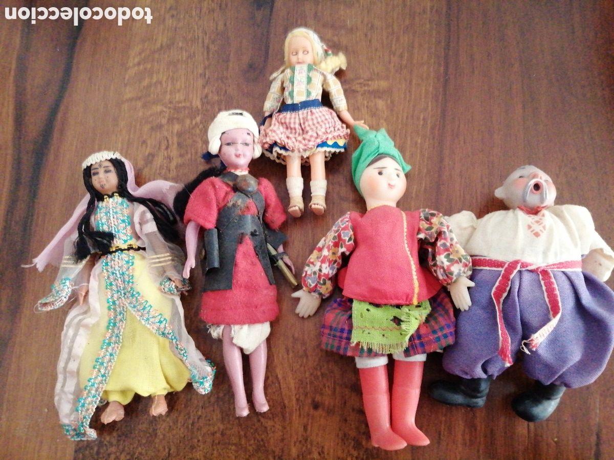 Mu&ntilde;ecas modernas: Cinco Mu&ntilde;ecas del mundo - Foto 1