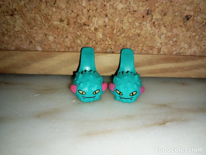 Mu&ntilde;ecas modernas: Zapatos de mu&ntilde;eca Monster high - Foto 2