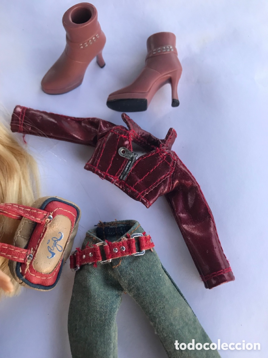 Mu&ntilde;ecas modernas: Bratz Cloe Xpress It del 2001 - Foto 3