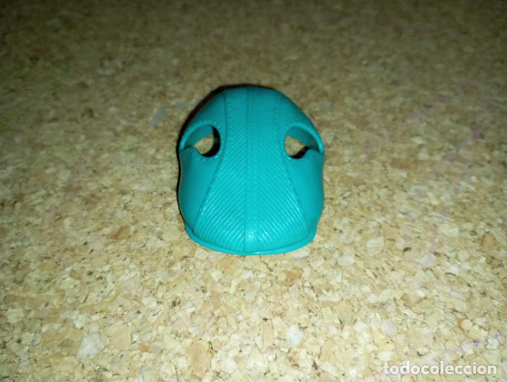 Mu&ntilde;ecas modernas: Gorro de muneco Monster high - Foto 1
