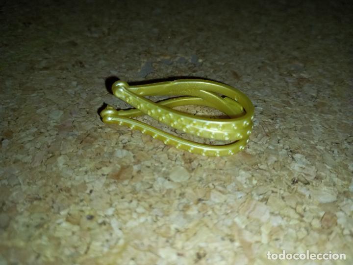Mu&ntilde;ecas modernas: Accesorio de mu&ntilde;eca Monster high - Foto 1