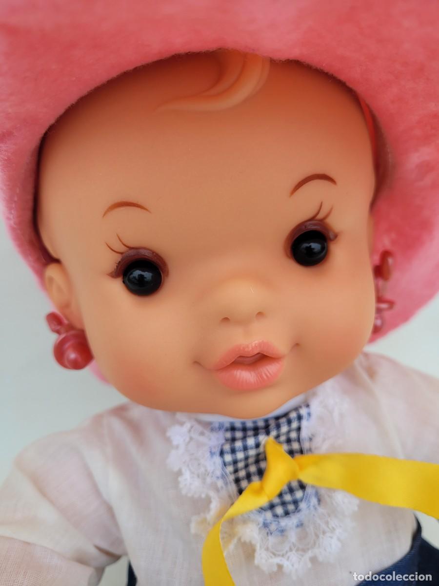Mu&ntilde;ecas modernas: Mu&ntilde;eca Jesmar, 1994, con ropa original. - Foto 2