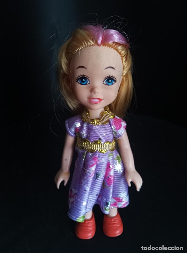 Mu&ntilde;ecas modernas: MU&Ntilde;ECA ACTUAL - DESCONOZCO SERIE . 18CM - Foto 3