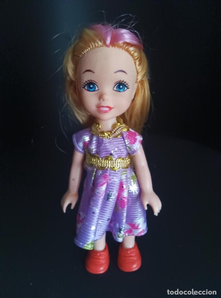 Mu&ntilde;ecas modernas: MU&Ntilde;ECA ACTUAL - DESCONOZCO SERIE . 18CM - Foto 1