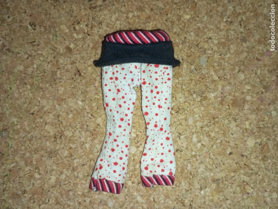 Mu&ntilde;ecas modernas: Pantal&oacute;n de mu&ntilde;eca Monster high - Foto 1