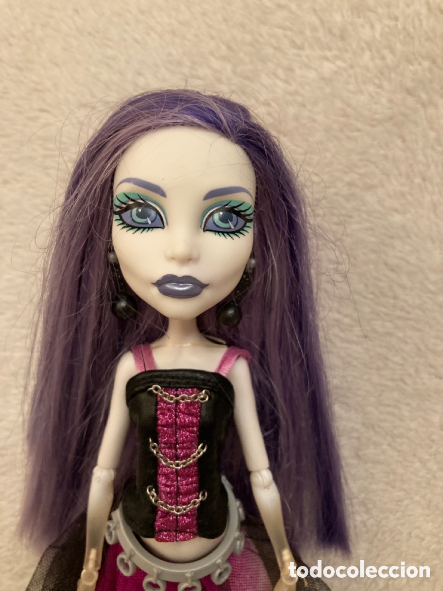 Mu&ntilde;ecas modernas: Mu&ntilde;eca Monster High - Foto 2