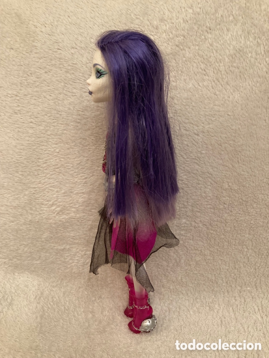 Mu&ntilde;ecas modernas: Mu&ntilde;eca Monster High - Foto 4