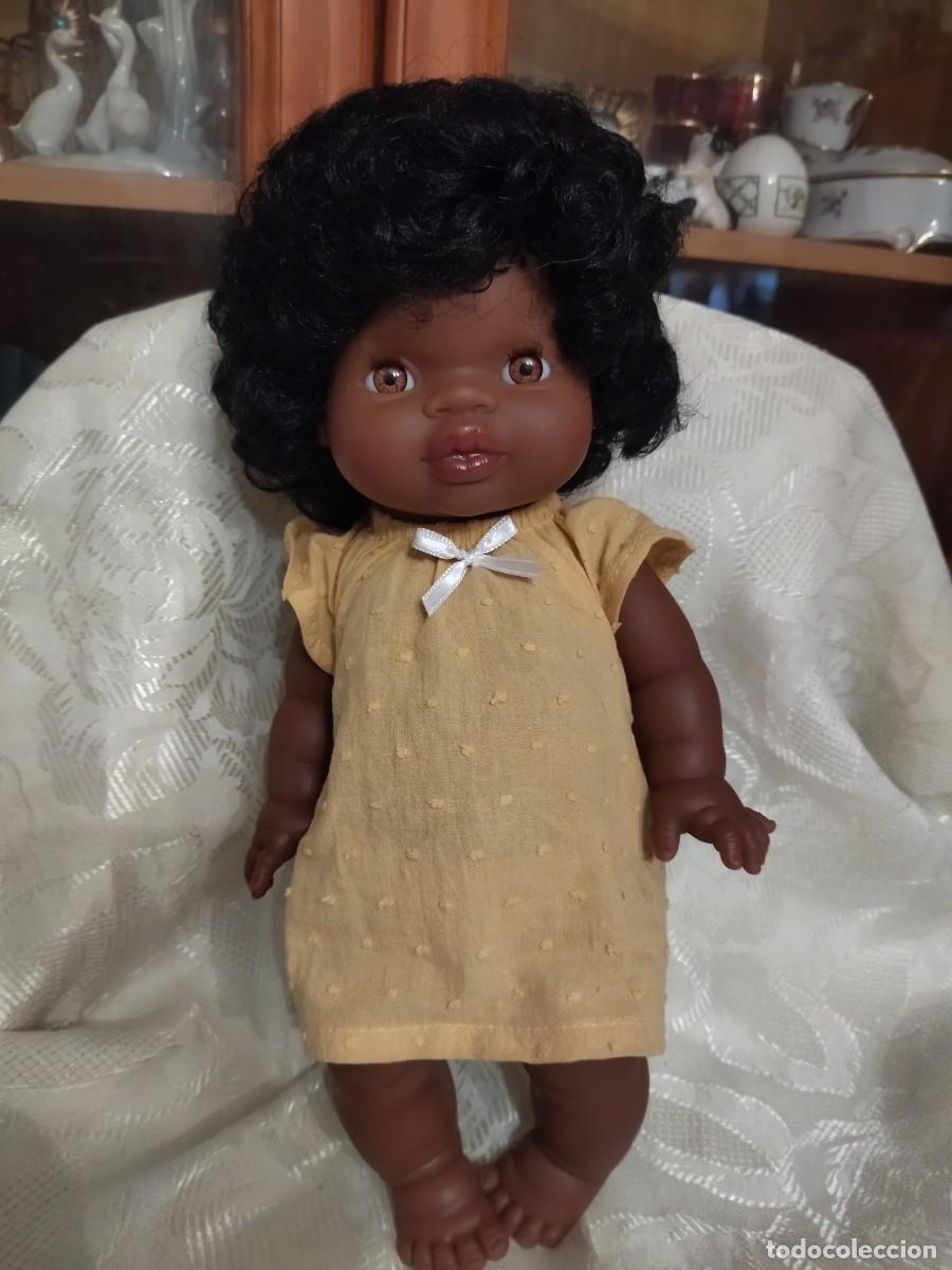 Mu&ntilde;ecas modernas: MU&Ntilde;ECA NEGRITA DE MINILAND, PERFUMADA. - Foto 2