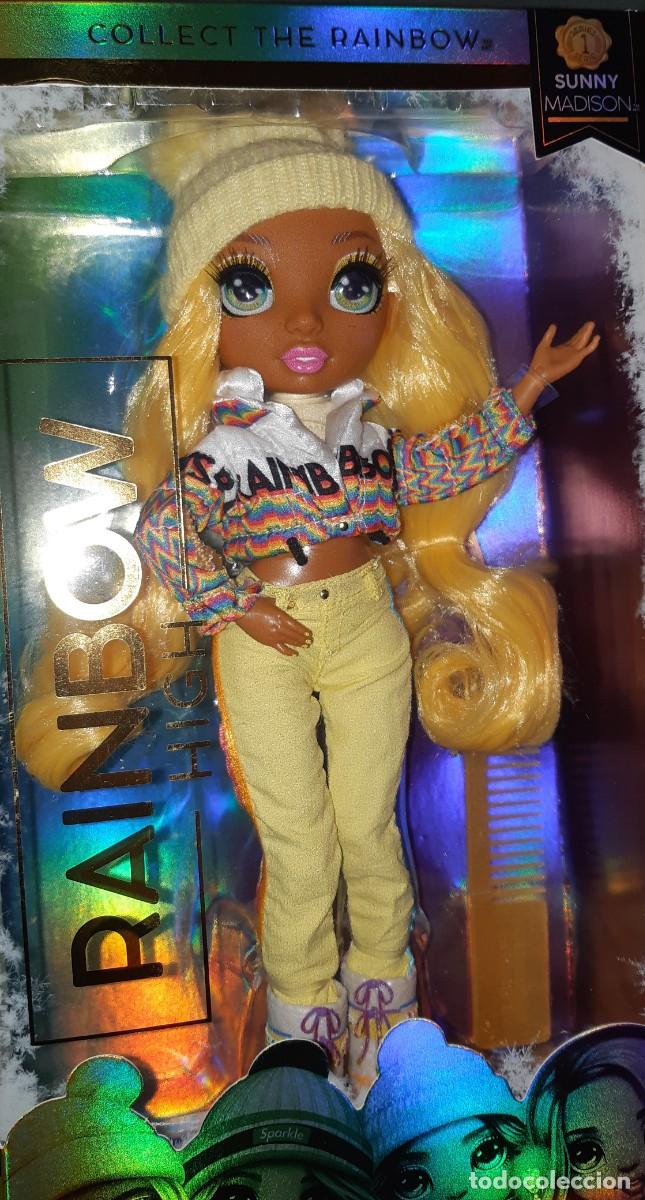 Mu&ntilde;ecas modernas: MU&Ntilde;ECA RAINBOW HIGH SUNNY MADISON WINTER BREAK - Foto 4