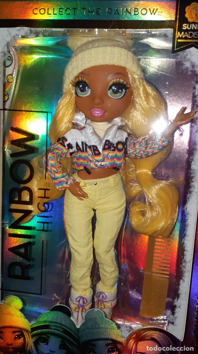 Mu&ntilde;ecas modernas: MU&Ntilde;ECA RAINBOW HIGH SUNNY MADISON WINTER BREAK - Foto 3