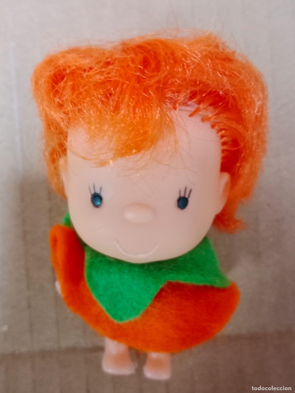 Mu&ntilde;ecas modernas: mu&ntilde;eca tipo tarta de fresa - Foto 1