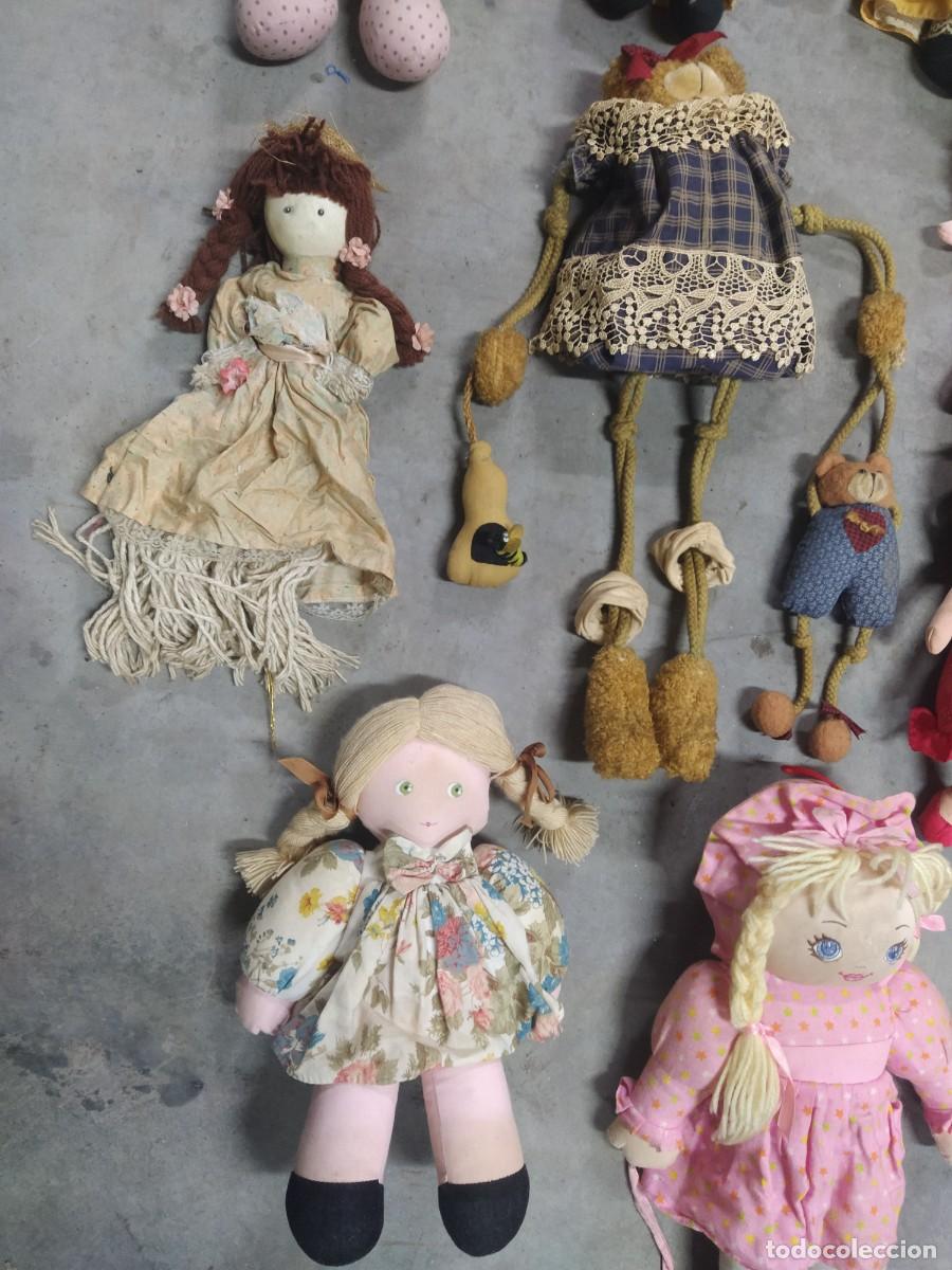 Mu&ntilde;ecas modernas: Lote de 9 mu&ntilde;ecas de trapo..de 25 a 60 cm.. - Foto 4