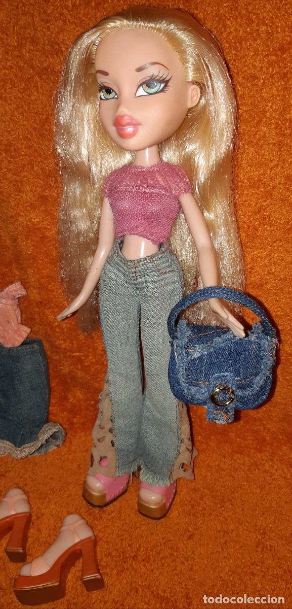 Mu&ntilde;ecas modernas: MU&Ntilde;ECA BRATZ CLOE STRUT IT 2004 - Foto 3