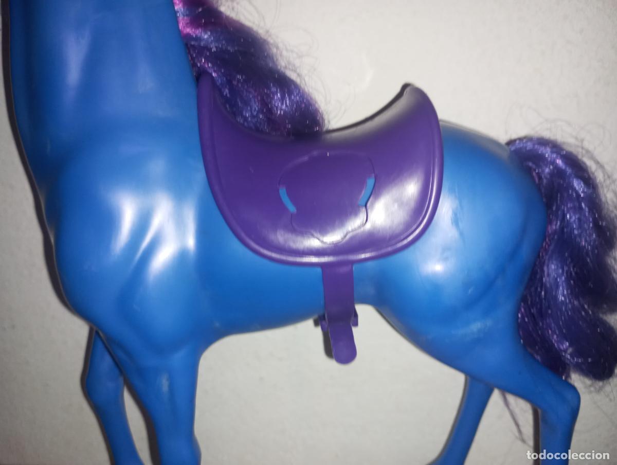 Mu&ntilde;ecas modernas: caballo de mu&ntilde;eca monster high directora decapitada - Foto 11