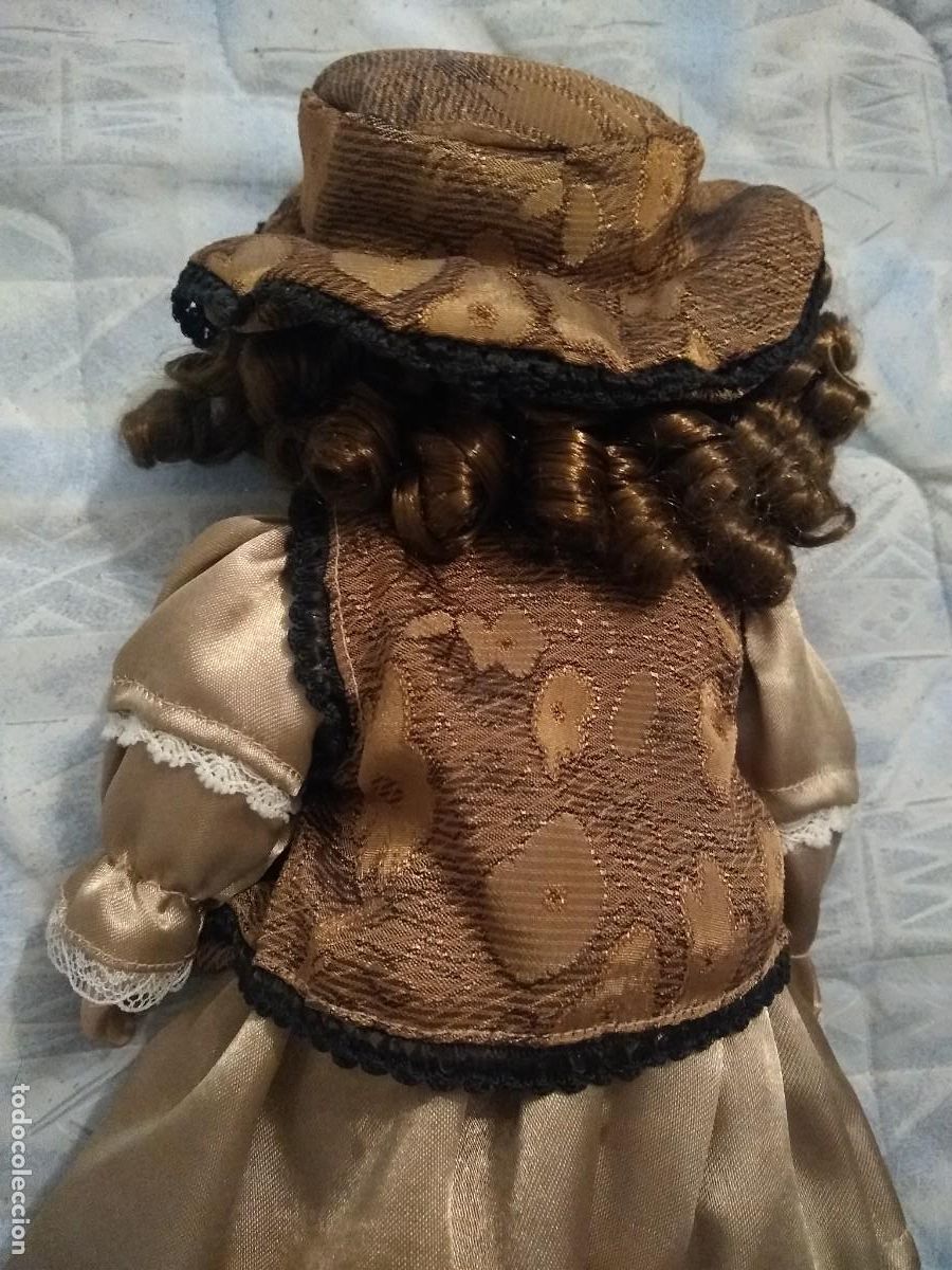 Mu&ntilde;ecas modernas: Mu&ntilde;eca de porcelana de 40 cms de altura. - Foto 6