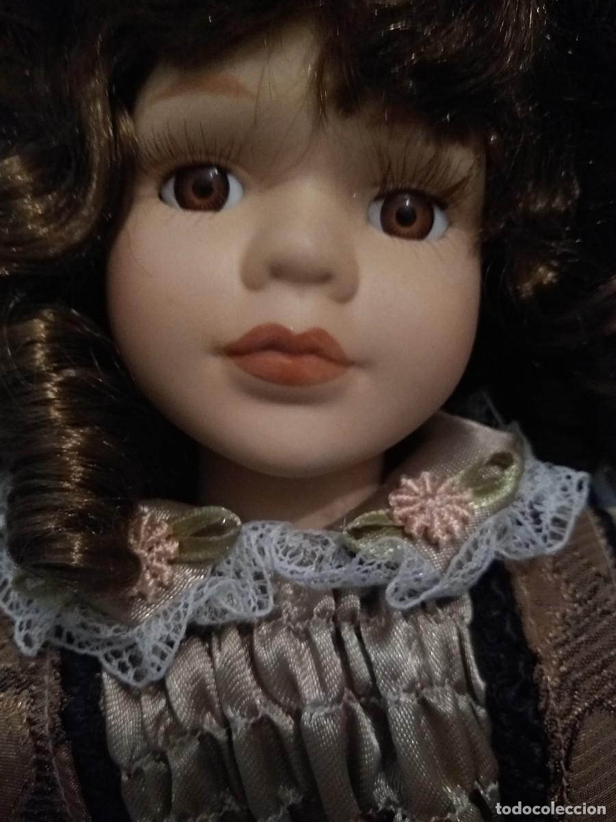 Mu&ntilde;ecas modernas: Mu&ntilde;eca de porcelana de 40 cms de altura. - Foto 9