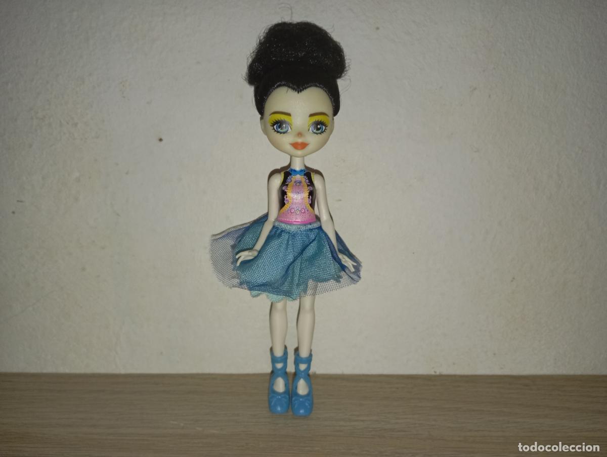 Mu&ntilde;ecas modernas: Mu&ntilde;eca enchantimals mattel - Foto 5