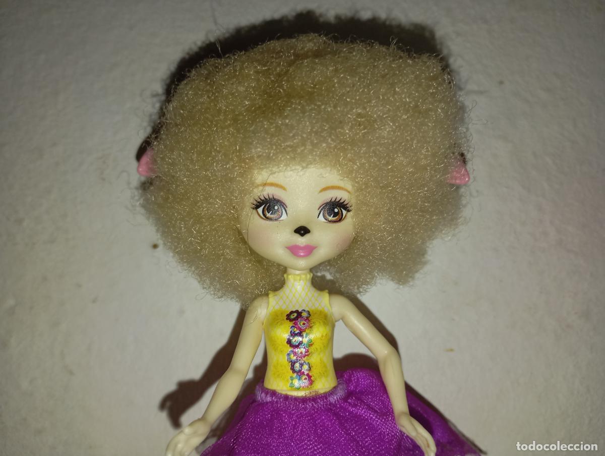 Mu&ntilde;ecas modernas: Mu&ntilde;eca enchantimals mattel - Foto 1