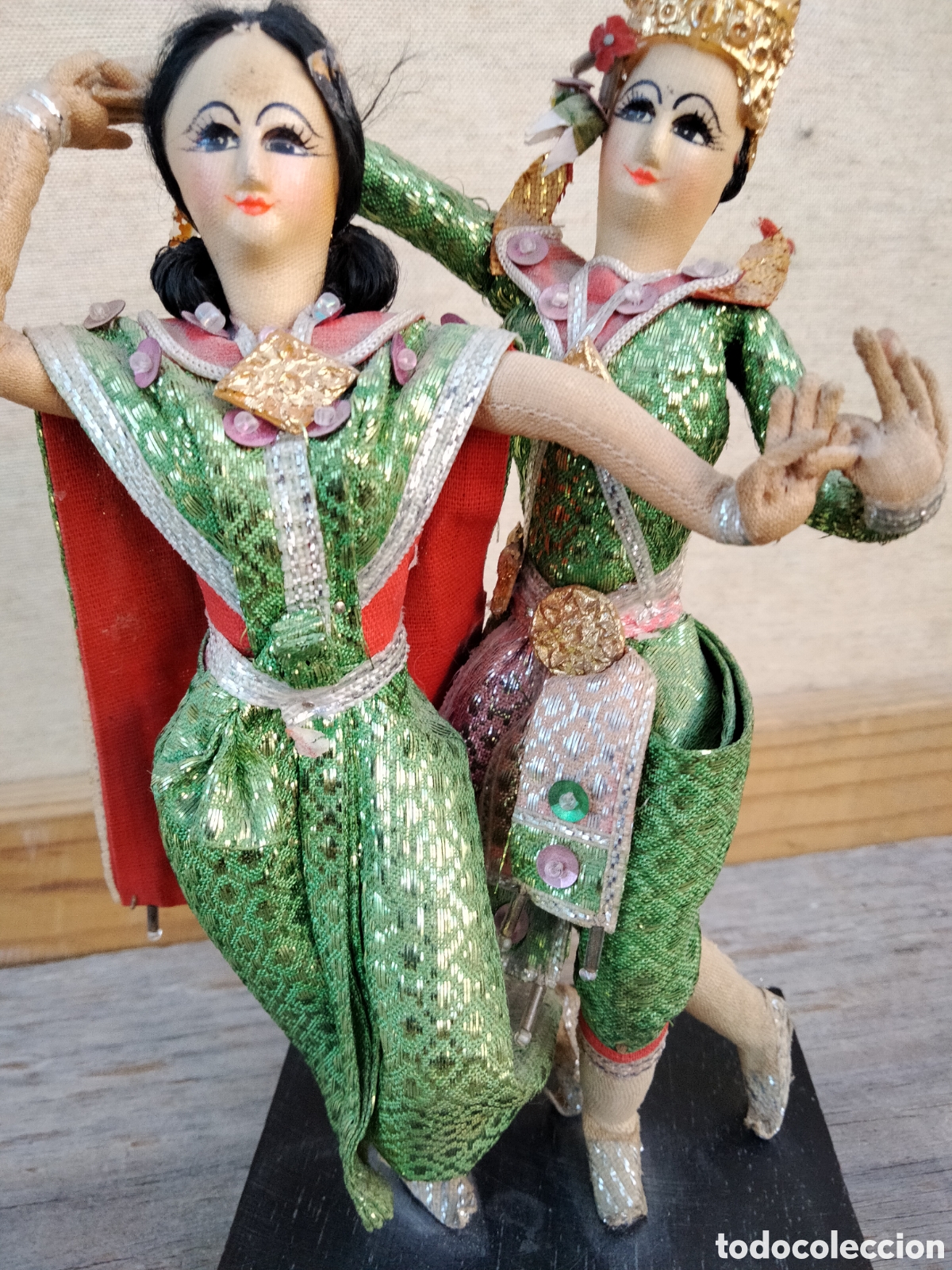 Mu&ntilde;ecas modernas: Mu&ntilde;ecos regionales Thailand - Foto 4