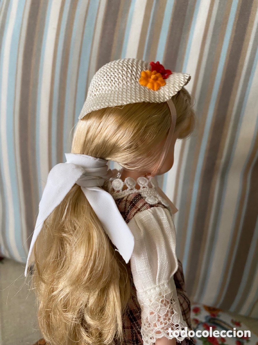 Mu&ntilde;ecas modernas: Hada beige de colecci&oacute;n - Foto 5