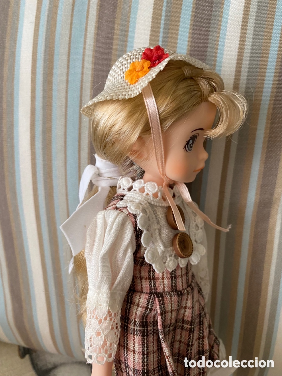 Mu&ntilde;ecas modernas: Hada beige de colecci&oacute;n - Foto 12