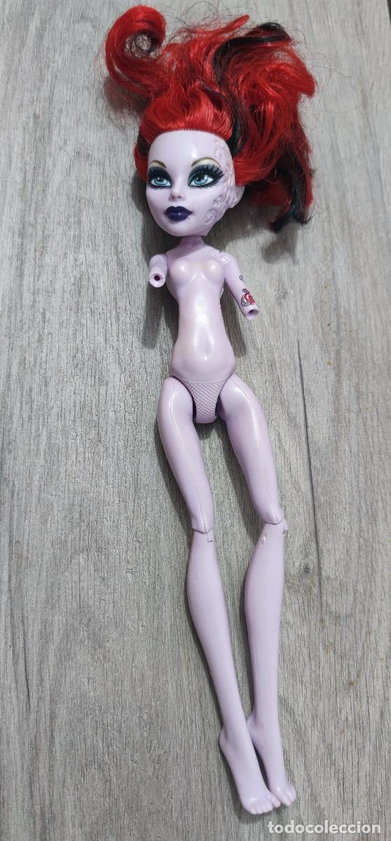 Mu&ntilde;ecas modernas: Mu&ntilde;eca Monster High sin brazos y cuello mal - Foto 2