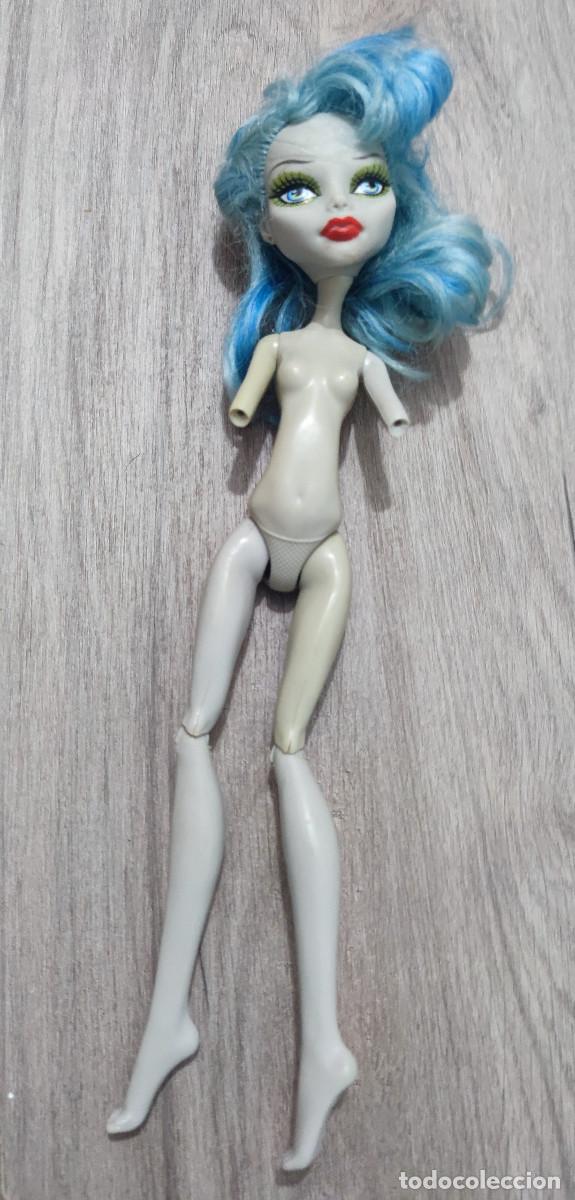 Mu&ntilde;ecas modernas: Mu&ntilde;eca Monster High sin brazos - Foto 1