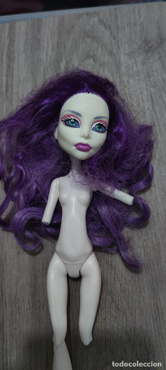 Mu&ntilde;ecas modernas: Mu&ntilde;eca Monster High piezas - Foto 1