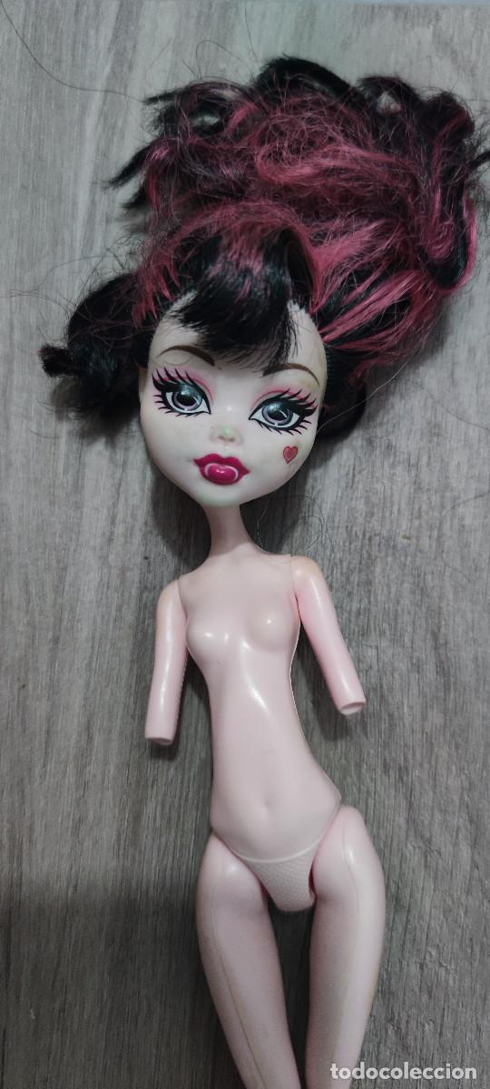 Mu&ntilde;ecas modernas: Mu&ntilde;eca Monster High sin brazos - Foto 2