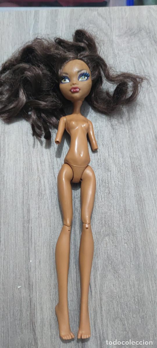 Mu&ntilde;ecas modernas: Mu&ntilde;eca Monster High sin brazos - Foto 1