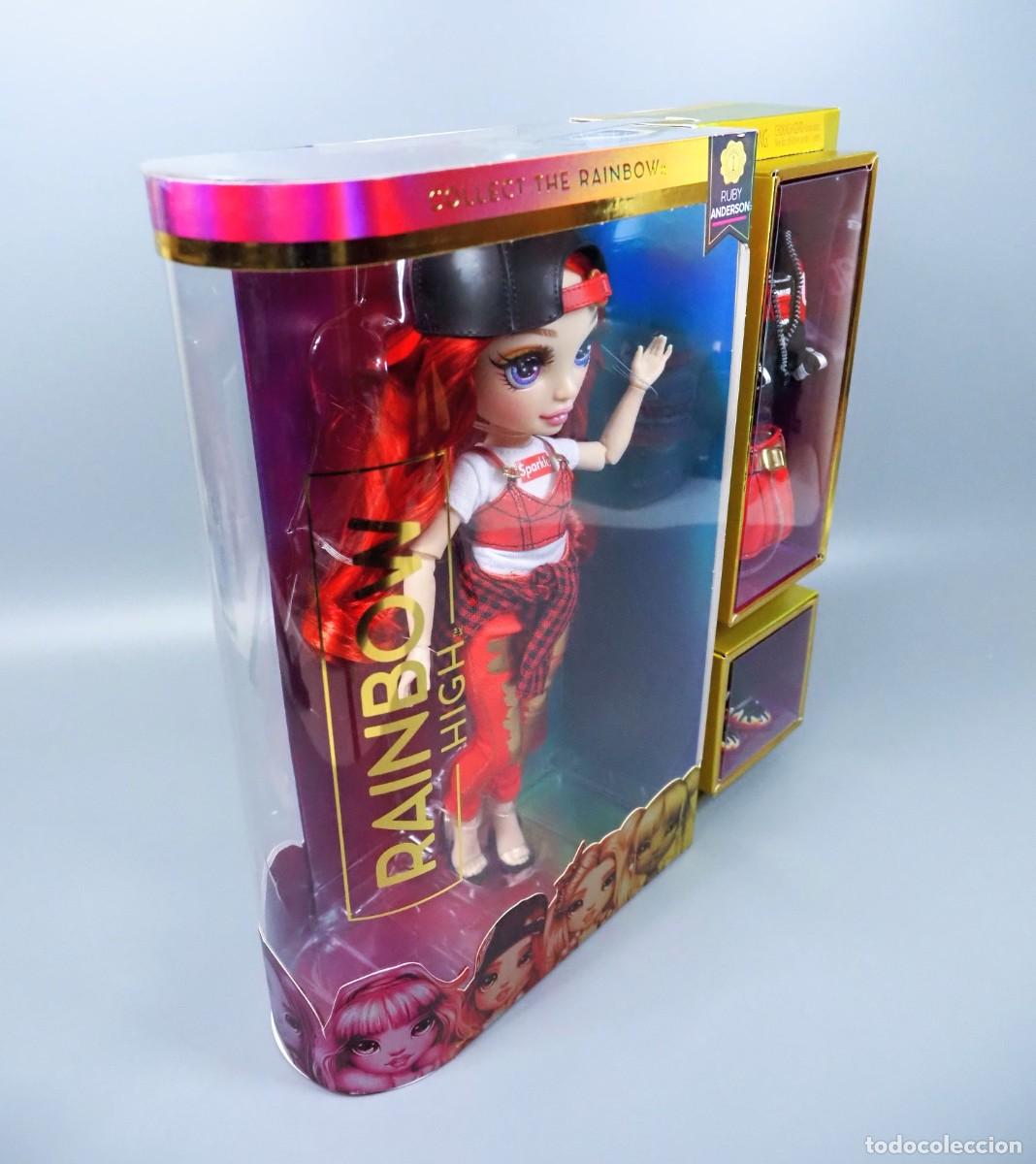 Mu&ntilde;ecas modernas: Mu&ntilde;eca Rainbow High Ruby Anderson 1 edici&oacute;n del 2020. Nueva. - Foto 6