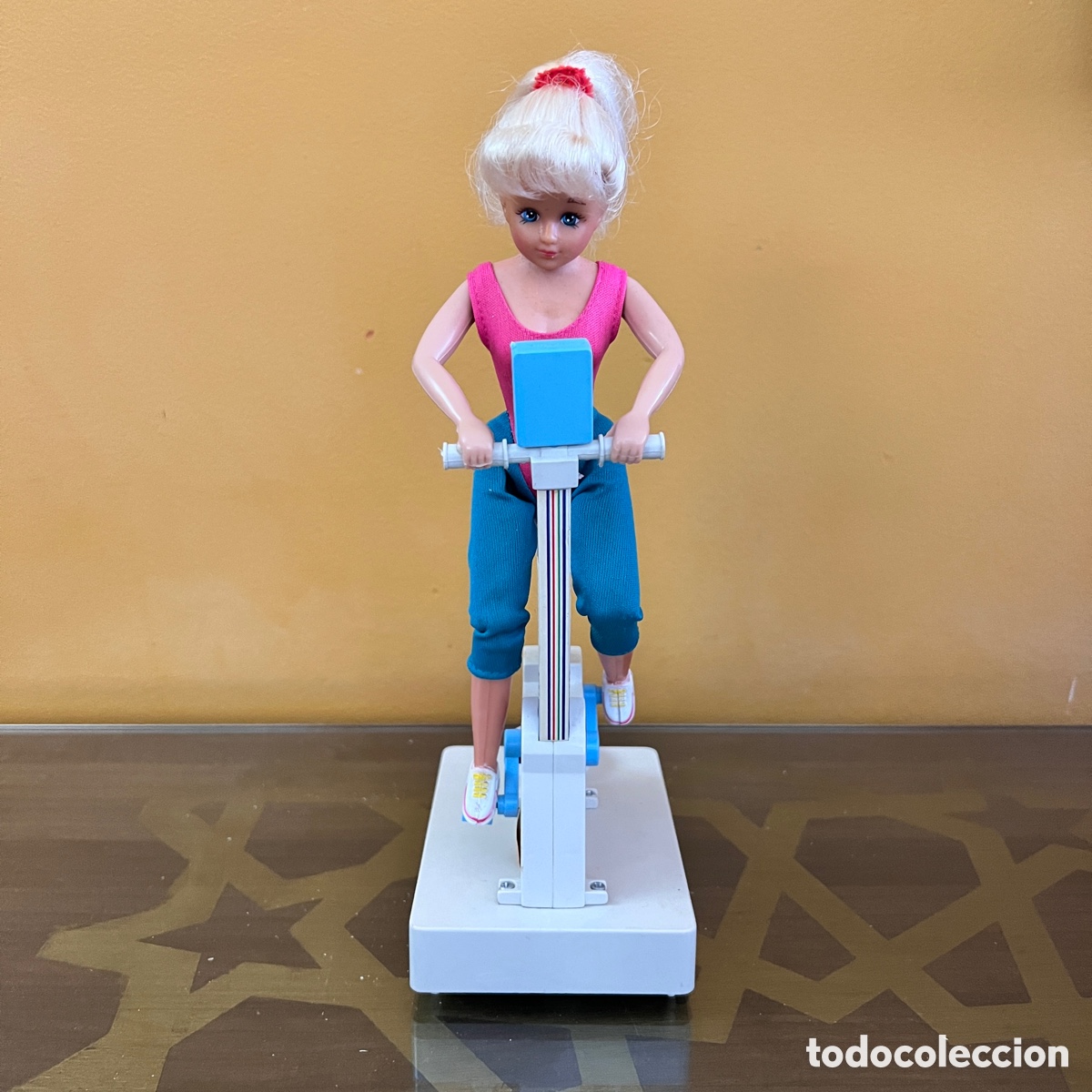 Mu&ntilde;ecas modernas: Mu&ntilde;eca S&uacute;per Models Ecercise Bike - Foto 4