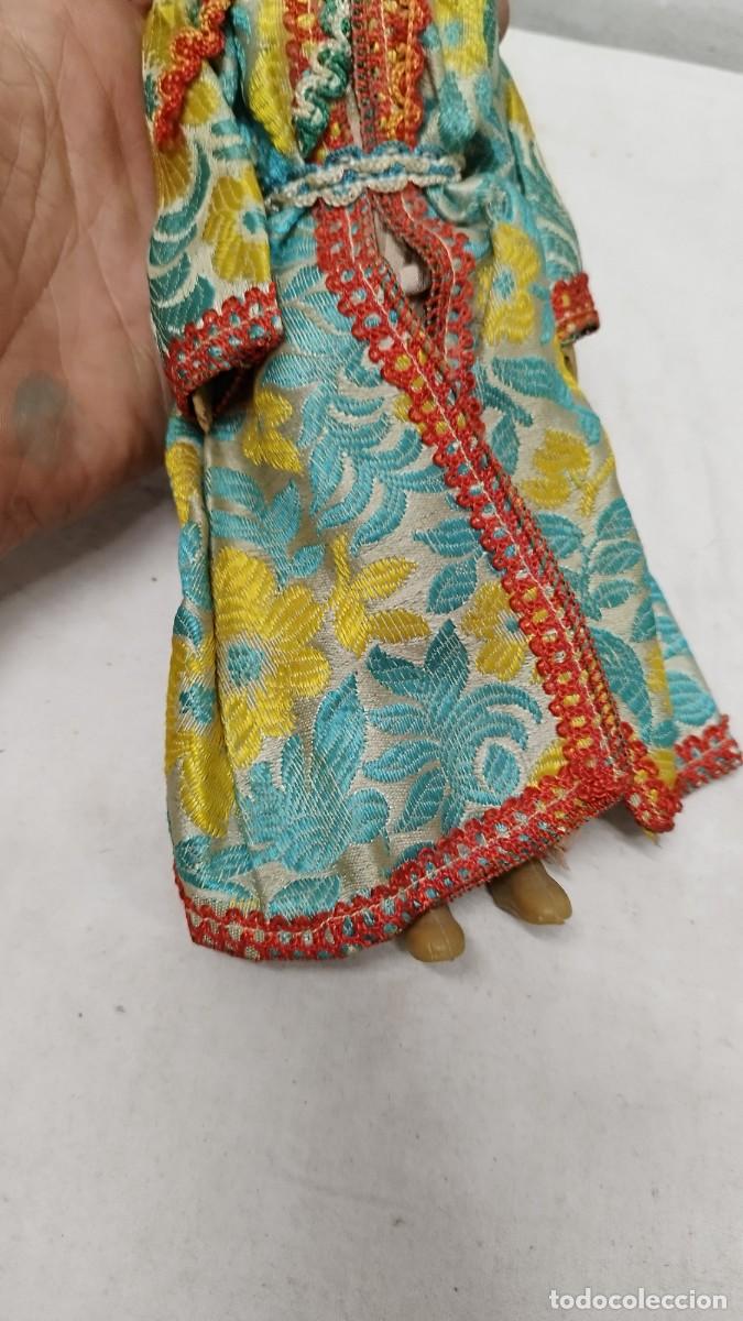 Mu&ntilde;ecas modernas: Antigua mu&ntilde;eca &eacute;tnica a identificar - Foto 3