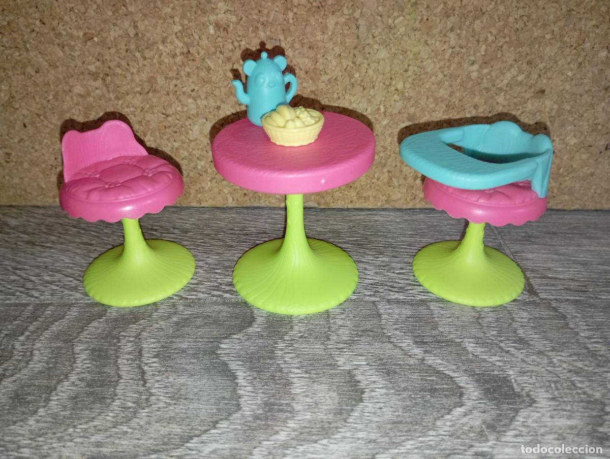 Mu&ntilde;ecas modernas: Lote muebles de mu&ntilde;eca enchantimals - Foto 3
