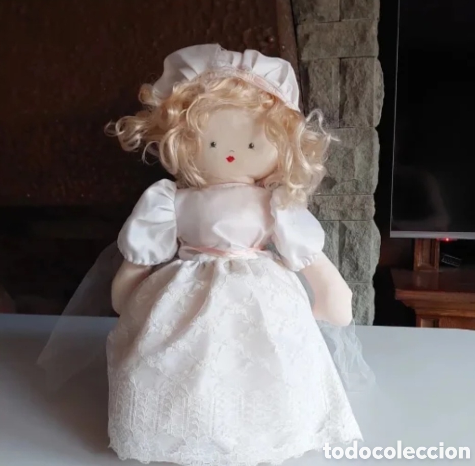 Mu&ntilde;ecas modernas: Mu&ntilde;eca de trapo primera comuni&oacute;n - Foto 1