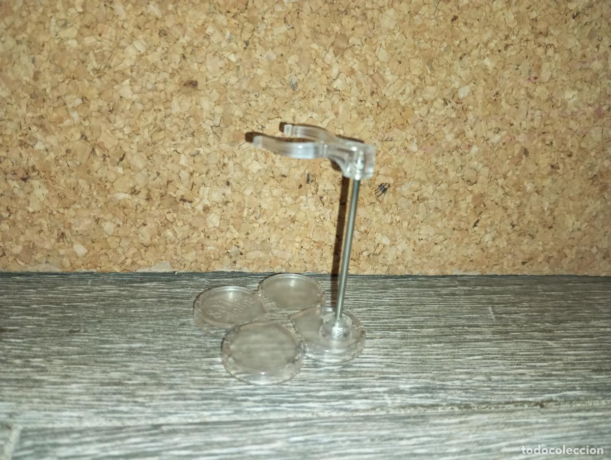 Mu&ntilde;ecas modernas: peana soporte de mu&ntilde;eca mini blythe - Foto 6