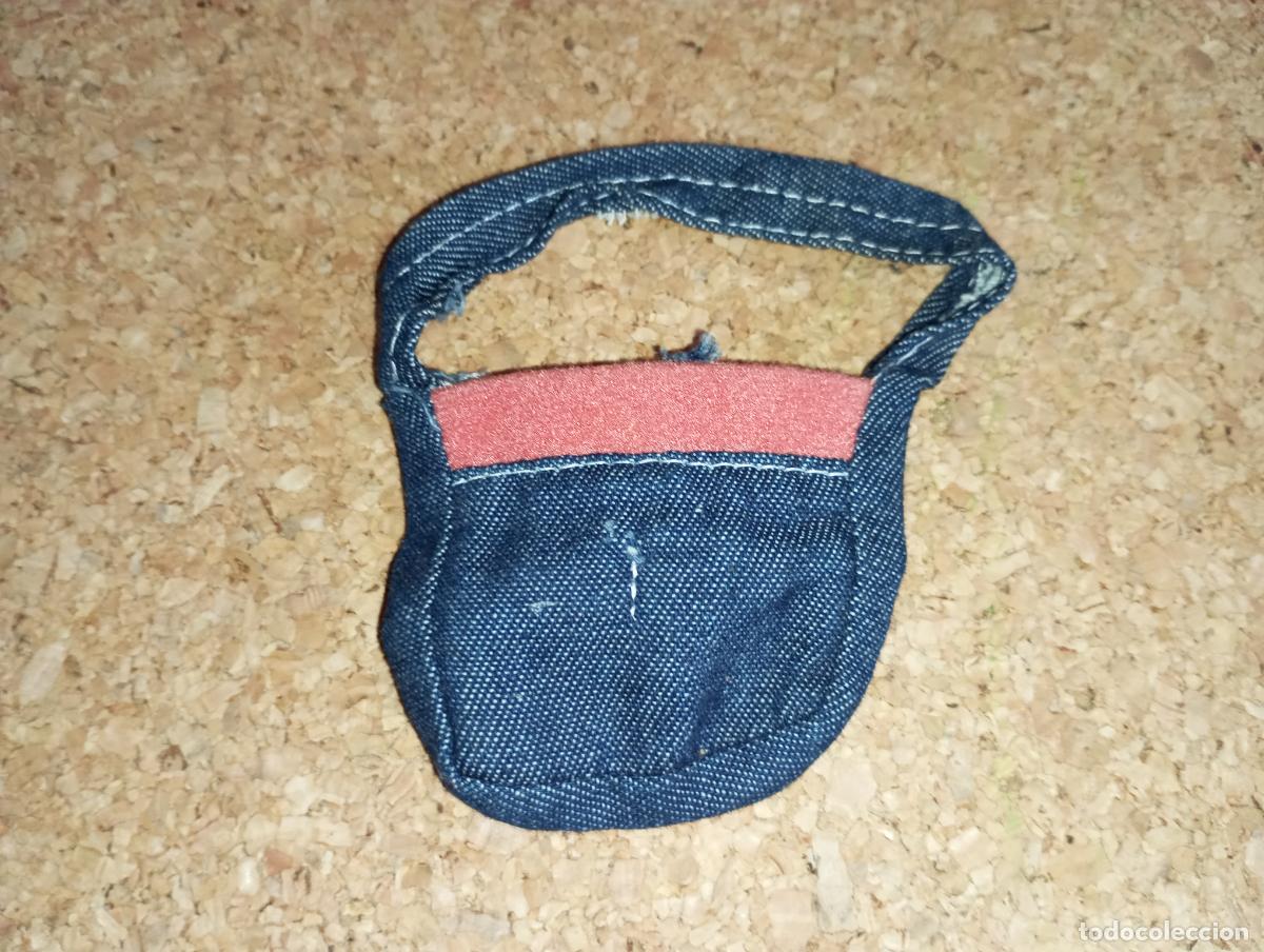 Mu&ntilde;ecas modernas: Bolso para mu&ntilde;eca Bratz - Foto 3
